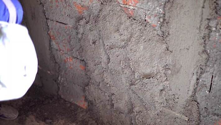 직업 손 산업 벽 이동 가사 건축양식 모션 표면 노동자 주택 사람없음 건물 장비 건설현장 회색 덮개 공구 업무 수리 땅 모종삽 시멘트 망사 건축업자 계약자 공예가 마무리 미장 석고 석공 조작 콘크리트 4K MP4 해외동영상 클립영상 건축물 건축 컬러 컨셉 건설업 신체부위 뚜껑 도구 직물 작업 삽 계약 동영상 파일형식