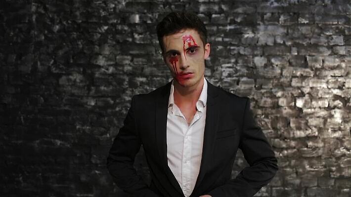 모자 전통 드레스 남자 얼굴 휴가 기념 한명 미소 사람 빨간색 섹시 파티 검은색 어둠 할로윈 마술사 표현 혈액 야간 저녁 신비 무서움 악마 눈물 사인 마녀 마법 10월 흡혈귀 나쁜 고딕 악몽 지옥 호러 MP4 해외동영상 클립영상 자연요소 1 잡화 옷 감정 컬러 컨셉 표정 이벤트 신체부위 마술 날짜 공포 동영상 파일형식