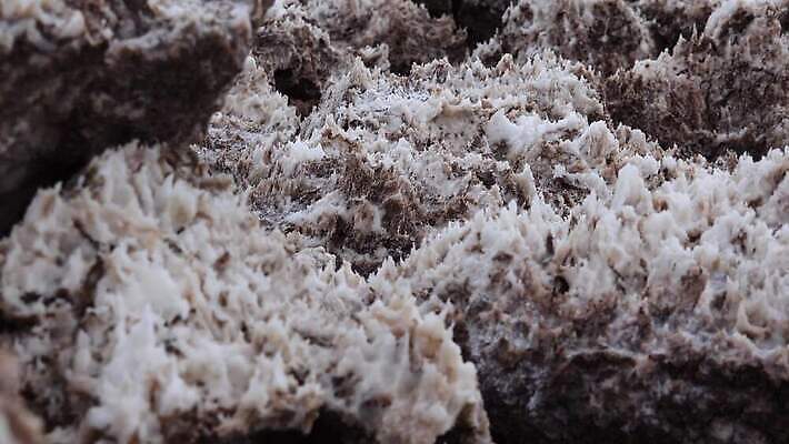 구름 공원 백그라운드 건조 국립공원 풍경 사람없음 갈색 계곡 미국 놀람 사막 껍질 죽음 악마 크리스탈 모래언덕 부식 캘리포니아 먼지 가뭄 결정체 대야 우울증 전국 불모지 비어있는 4K MP4 해외동영상 클립영상 자연요소 공공시설 감정 컬러 북아메리카 날씨 표정 질병 광석 언덕 동영상 파일형식