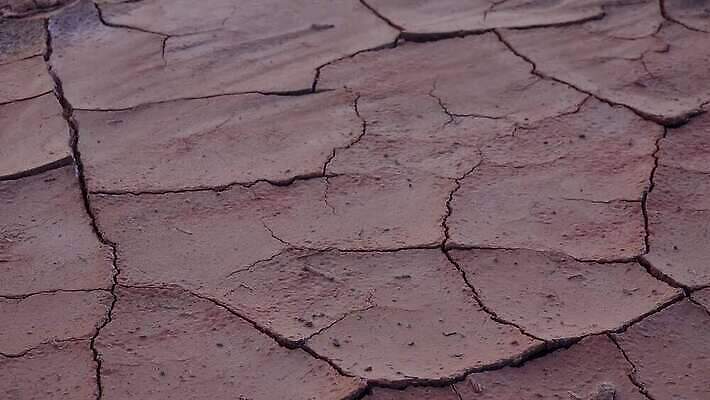 지구 백그라운드 오렌지 자연 표면 건조 사람없음 빨간색 갈색 환경 흙 사막 뜨거움 거친 황무지 균열 땅 부식 질감 먼지 점토 진흙 가뭄 다리찢기 내추럴 깨짐 땅바닥 생태학 탈수 4K MP4 해외동영상 클립영상 교육 컬러 컨셉 과일 모션 날씨 바닥 생태계 동영상 파일형식