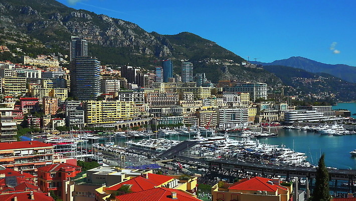 바다 여행 건축양식 하늘 풍경 사람없음 야외 물 관광지 도시풍경 항구 프랑스 보트 정박 지역 명승지 모나코 선박 4K 락다운 MOV 해외동영상 클립영상 자연요소 건축 유럽 수상교통 배_교통 교통시설 도시 동영상 파일형식