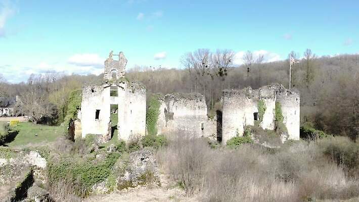 유럽 여행 건축양식 자연 하늘 산 석조 한명 풍경 건물 초록색 파란색 교회 여행객 환경 탑 맑음 프랑스 바위 도시 성 중세 역사 재산 아일랜드 천연기념물 프랑스어 로스앤젤레스 고딕 랜드마크 옛날 파멸 4K MP4 해외동영상 클립영상 문자 1 건축물 건축 나라 컬러 컨셉 종교건축 날씨 사람 금융 미국 돌_바위 생태계 동영상 파일형식 소멸