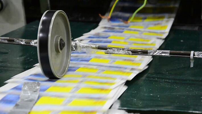 종이 백그라운드 비즈니스 텍스트 통신 커뮤니케이션 잉크 흑백 사람없음 금융 자료 기록 일주일 기자 신문 인쇄 편지 애니메이션 정보매체 MOV 해외동영상 클립영상 직업 촬영기법 간행물 경제 뉴스 동영상 파일형식