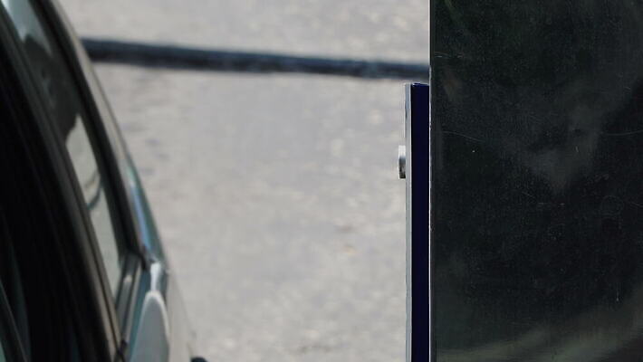 손 백그라운드 돈 손가락 모션 천사 설명 사람 사람없음 건물 금융 숫자 스크린 기계 신용카드 티켓 암호 역 공항 큼 주차 언론 영수증 타입 계량기 제비 삽입 인출 입력 자동 차고 키패드 터미널 한계 4K MOV 해외동영상 클립영상 문자 건축물 교통시설 조류 신체부위 경제 재산 크기 동영상 파일형식