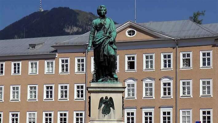 미술 사람없음 조각상 음악가 오스트리아 정사각형 작곡가 잘츠부르크 MP4 해외동영상 클립영상 도형 직업 유럽 음악 문화예술 조형물 동영상 파일형식