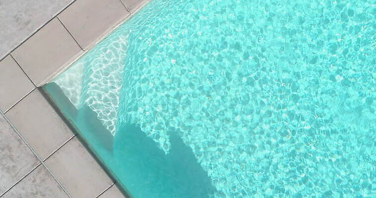 백그라운드 수영장 사람없음 물 여름 파란색 4K MOV 해외동영상 클립영상 자연요소 계절 컬러 동영상 파일형식