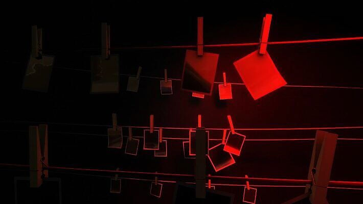 디자인 길 밧줄 여행 백그라운드 컨셉 프레임 건조 매달리기 사람없음 빨간색 우주 사진촬영 어둠 방 수집 그림 클립 빨래집게 애니메이션 그런지 옛날 비어있는 MOV 해외동영상 클립영상 줄 컬러 모션 집게 촬영 동영상 파일형식