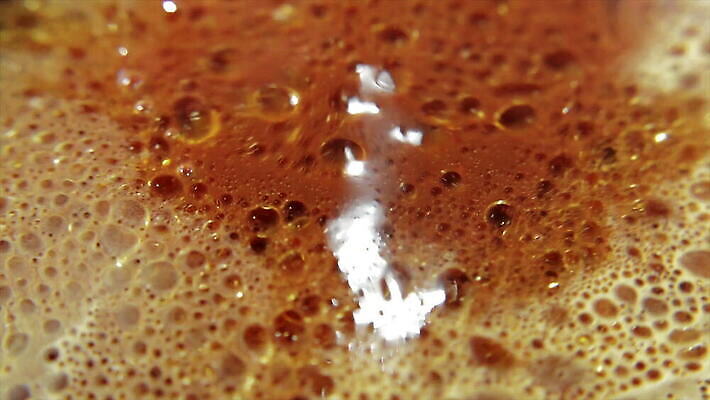 물결 백그라운드 자연 사람없음 물 파란색 뷰티 목욕 거품 젖음 흐름 흰색 투명 액체 닫기 빨래 더위 세제 묘사 질감 비누 샴푸 동영상 샤워실 터키석 4K MOV 해외동영상 클립영상 자연요소 컬러 컨셉 가사 모션 날씨 위생용품 청결 보석 생태계 샤워시설 파일형식