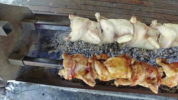 음식 컬러 백그라운드 오렌지 자연 불 육류 돼지고기 스테이크 요리 사람없음 야외 빨간색 여름 파티 식당 검은색 식사 저녁식사 치킨 소고기 햄버거 뜨거움 소시지 연기 그릴 바비큐 자르기 굽기 먹기 오브젝트 벽난로 가스 바비큐립 점심식사 케밥 화상 맛있는 4K MP4 해외동영상 클립영상 자연요소 계절 과일 식재료 모션 주방용품 패스트푸드 서양음식 이벤트 상점 가공식품 상처 구이 생태계 동영상 닭고기요리 파일형식 생활용품 인스턴트