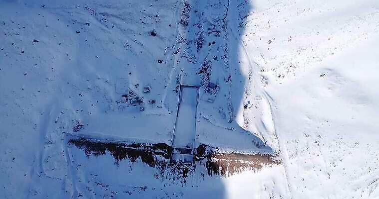 계절 호수 여행 겨울 건축양식 자연 하늘 산 안테나 사람없음 야외 초록색 물 파란색 강 여행객 탑 골짜기 계곡 냉동 얼음 힘 이탈리아 에너지 흰색 도시 사찰 개울 숲 댐 홍수 수력발전 카자흐스탄 평야 4K 알마티 MP4 해외동영상 클립영상 자연요소 건축물 공공시설 건축 유럽 아시아 컬러 통신 종교건축 사람 발전 자연재해 생태계 동영상 수력에너지 파일형식