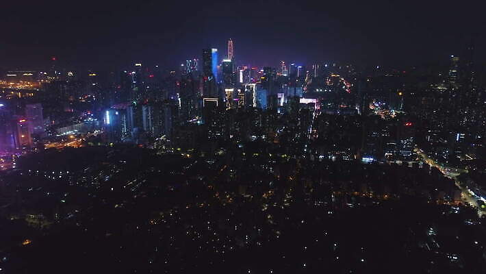 아시아 건축양식 안테나 파노라마 풍경 사람없음 건물 도시풍경 고층빌딩 중국 도시 도심 야간 저녁 스카이라인 갸우뚱 빛망울 항공촬영 랜드마크 조감도 4K 틸트업 설정숏 MOV 해외동영상 클립영상 자연요소 건축물 건축 나라 뷰포인트 통신 모션 촬영기법 빌딩 빛 동영상 파일형식