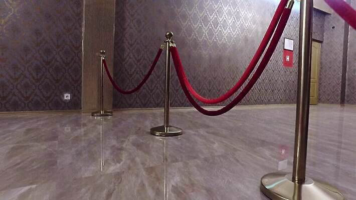 밧줄 호텔 이벤트 사람없음 빨간색 파티 금속 축제 홀 황금 보호 군중 자르기 영화관 극장 오브젝트 쇼 예약 VIP 시상식 엘리먼트 오페라 전용 제어 벨벳 4K MP4 해외동영상 클립영상 줄 컬러 컨셉 모션 재질 숙소 사람 공간 실크 동영상 파일형식