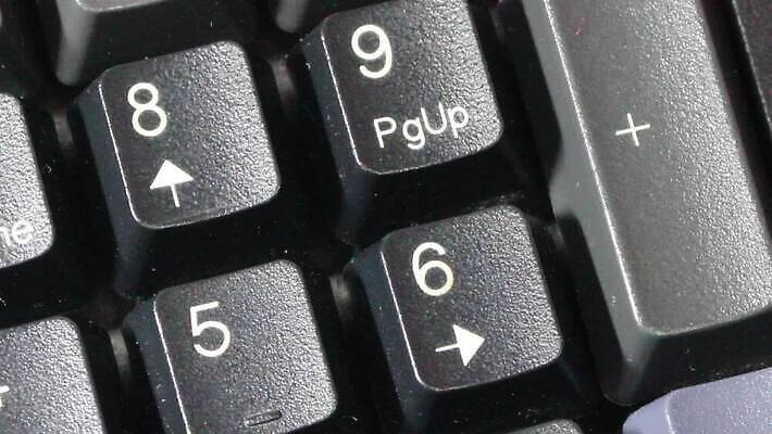 직업 교육 컨셉 비즈니스 텍스트 통신 열쇠 정보기술 사람없음 노트북 컴퓨터 사무실 디지털 검은색 공책 자료 웹 장비 회색 타이핑 키보드 업무 작업실 메시지 닫기 휴대용 심볼 오브젝트 언론 의사소통 입력 키패드 하드웨어 MOV 해외동영상 클립영상 컬러 인터넷 모션 문구용품 기술 전자제품 작업 동영상 파일형식