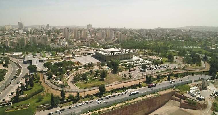 중동 주택 사람없음 건물 힘 도시 투표 선거 민주주의 캐비닛 심볼 유대인 일반 국회 대통령 독립 면역력 수도권 예루살렘 이스라엘 전국 정부 정치 4K MOV 해외동영상 클립영상 건축물 나라 사물함 지역 동영상 서아시아 파일형식