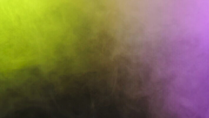 구름 디자인 컬러 백그라운드 모션 검은배경 추상 건조 실내 사람없음 초록색 빛 컬러풀 우주 환경 보라색 검은색 어둠 흐름 안개 흰색 연기 야간 저녁 수증기 위험 신비 질감 서식 먼지 가스 마법 스모그 효과 4K MOV 해외동영상 슬로모션 클립영상 자연요소 컨셉 무늬 날씨 촬영기법 내부 동영상 파일형식