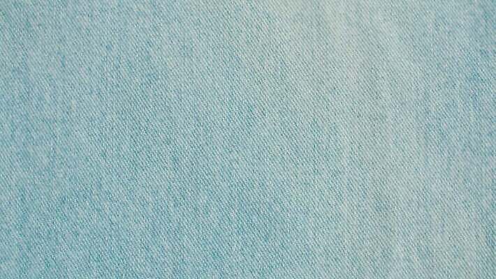 디자인 컬러 백그라운드 패턴 모션 표면 추상 사람없음 장식 파란색 수확 청바지 직물 면 거친 실 닫기 천 묘사 질감 섬유 시트 느림 짜임 내추럴 구김 현실 4K MOV 해외동영상 클립영상 무늬 농업 바지 동영상 파일형식