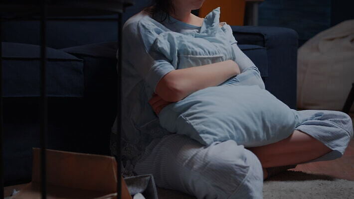 감정 스트레스 건강 피곤 성인 사람없음 외침 고통 슬픔 표현 체험 좌절 고독 눈물 걱정 불행 문제 긴장 우울증 자살 적자 피해자 혼자 정신건강 4K MOV 해외동영상 클립영상 컨셉 사람 소리 피해 질병 동영상 파일형식