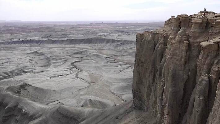 응시 여행 공장 자연 하늘 풍경 사람없음 파란색 뷰티 계곡 미국 회색 사막 바위 부식 스카이라인 내추럴 랜드마크 불모지 4K MP4 해외동영상 클립영상 시선 컬러 북아메리카 공업 돌_바위 생태계 동영상 파일형식