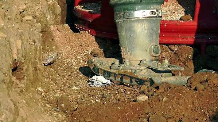 직업 손 산업 도로 지구 모래 포즈 건축양식 노동자 사람없음 건물 노란색 힘 기계 흙 장비 건설현장 업무 땅 불도저 굴착기 삽 발굴 국자 지역 짐차 지하 무거움 공학 땅파기 실린더 의무 조작 채석 4K HD MP4 해외동영상 클립영상 건축물 교육 건축 길 컬러 교통시설 자동차 주방용품 건설업 신체부위 작업 중장비 무게 동영상 파일형식