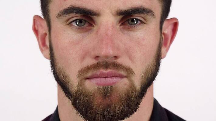 학생 웰빙 응시 남자 감정 얼굴 성공 한명 사람 청춘 뷰티 섹시 힘 분노 짜증 표현 오픈 자신감 닫기 위험 충돌 눈썹 집중 싸움 열정 리빙 내추럴 공격적 배려 심각 어려움 필승 힘찬 표현성 4K MOV 해외동영상 클립영상 1 시선 컨셉 모션 신체부위 우승 동영상 파일형식