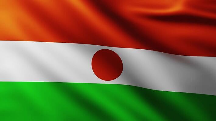 스포츠 파도 조각 오렌지 아프리카 날리기 바람 사람없음 초록색 빛 3D 흰색 깃발 디스크 주름 천 심볼 쇼 발견 구김 니제르 전국 처음 4K MP4 해외동영상 클립영상 자연요소 나라 바다 컬러 과일 모션 날씨 직물 질병 디지털합성 동영상 파일형식