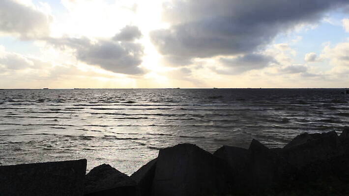 파도 바다 백그라운드 자연 하늘 사람없음 태양 어둠 일몰 폭풍 라트비아 MOV 해외동영상 클립영상 자연요소 날씨 북유럽 노을 생태계 동영상 파일형식