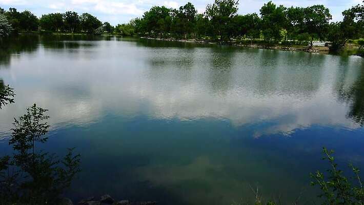 나무 공원 호수 파도 바다 컬러 여행 백그라운드 잎 자연 벽지 하늘 산 미술 사람없음 야외 물 파란색 빛 강 컬러풀 반사 환경 침묵 일몰 거울 연못 보트 숲 에메랄드 크로아티아 멸종위기동물 매머드 4K MP4 해외동영상 클립영상 자연요소 식물 동물 공공시설 유럽 배_교통 문화예술 노을 소리 보석 생태계 동영상 파일형식 멸종위기종