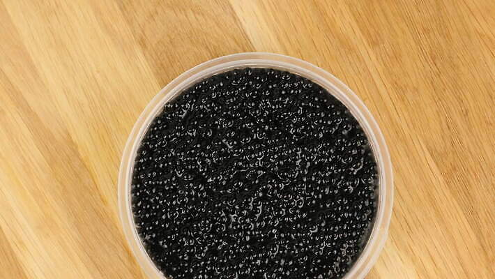 음식 백그라운드 어류 사람없음 목재 계란 검은색 식사 흰색 원형 사발 고급 맛 정상 플라스틱 해산물 준비 회전 날것 흙더미 절임 짠맛 캐비아 맛있는 4K MOV 해외동영상 클립영상 도형 나무 컬러 컨셉 식재료 재료 재질 알 수중동물 흙 사기그릇 동영상 파일형식 더미