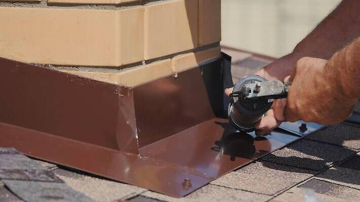 직업 벽 백그라운드 지붕 주택 사람없음 총 흰색 공구 업무 작업 수리 어플리케이션 물개 관절 시멘트 고정 기하학 유지 건축업자 방수 설치 실리콘 업그레이드 재주꾼 접착제 4K MOV 해외동영상 클립영상 건축 무기 컬러 무늬 포유류 뼈 건물 바다동물 도구 풀_접착제 동영상 파일형식