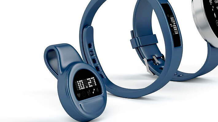 스포츠 시계 팔찌 거리 건강 사람없음 파란색 3D 디지털 장비 하트 그룹 미끄럼틀 계산대 손목 스마트 손목시계 측정 속도 체육관 클립 전자 칼로리 타이머 GPS 손목보호대 스트랩 인터페이스 터치스크린 웨어러블 4K MOV 해외동영상 클립영상 모양 컬러 컨셉 장신구 신체부위 놀이기구 디지털합성 동영상 파일형식