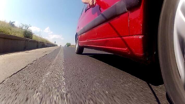 도로 선 스포츠 여행 곡선 모션 자동차 유리 추상 휴가 사람없음 옆모습 빨간색 거울 운전 바퀴 고속도로 소프트포커스 속도 타이어 과속 범퍼 블러 자동 MOV 해외동영상 클립영상 길 육상교통 뷰포인트 컬러 무늬 교통시설 재질 촬영기법 동영상 파일형식