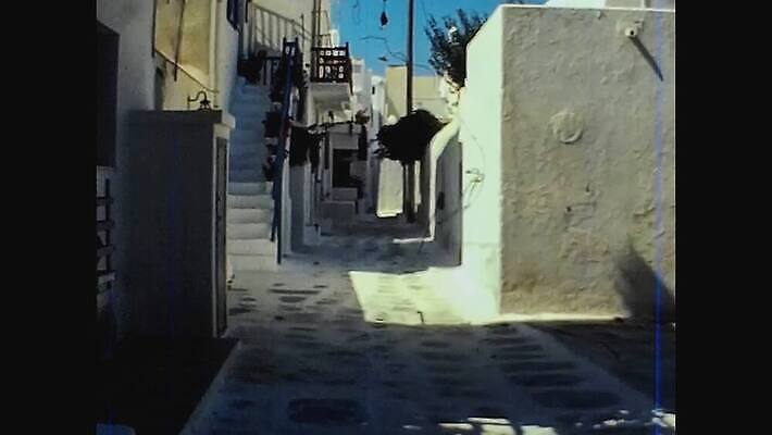 전통 외관 섬 여행 건축양식 휴가 거리 주택 사람없음 야외 건물 여름 도시풍경 여행객 마을 수확 흰색 도시 역사 클래식 도서관 지중해 향수 그리스 그림 문서 복고 타운 산토리니 그리스인 구식 미코노스섬 보관소 옛날 코스모폴리탄 4K MOV 해외동영상 클립영상 서양인 건축물 계절 교육 건축 유럽 바다 컬러 컨셉 농업 사람 풍경 화장품 칵테일 저장 동영상 파일형식