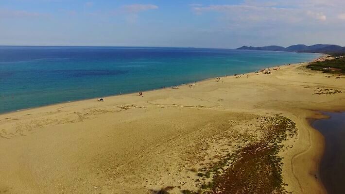 모래 파도 바다 섬 여행 이동 자연 바람 휴가 파노라마 사람없음 물 태양 이탈리아 공백 시골 지중해 천국 석호 카리브해 항공촬영 드론 파라다이스 수평선 MP4 해외동영상 클립영상 자연요소 유럽 뷰포인트 컨셉 날씨 촬영기법 생태계 동영상 파일형식