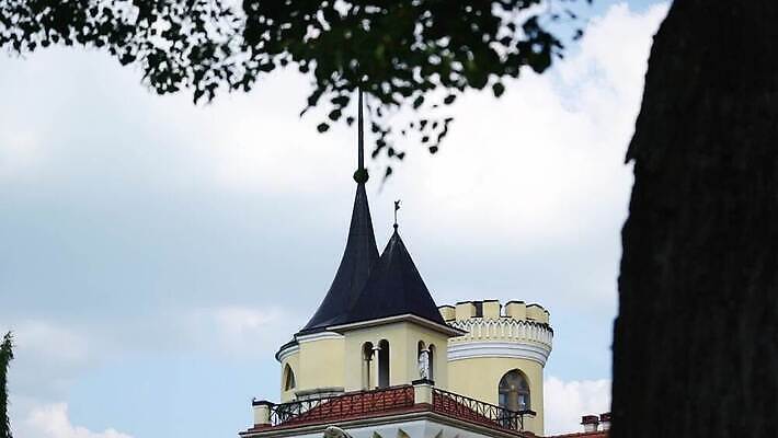 외관 유럽 문화 여행 건축양식 주택 풍경 사람없음 건물 여름 뷰티 탑 맑음 궁전 성 수비 역사 클래식 박물관 러시아 랜드마크 러시아인 옛날 스타일 MOV 해외동영상 클립영상 서양인 건축물 계절 건축 나라 컨셉 고건축 모션 날씨 동영상 파일형식