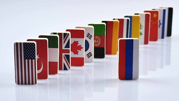 문화 백그라운드 컨셉 모션 표면 협력 실내 사람없음 세계 글로벌 반사 평화 미국 힘 소용돌이 흰색 깃발 그룹 심볼 사인 러시아 슛 위치 느림 애국심 다국적 도미노 독립 전국 정부 정치 많음 MP4 해외동영상 클립영상 유럽 컬러 북아메리카 내부 회오리 동영상 파일형식