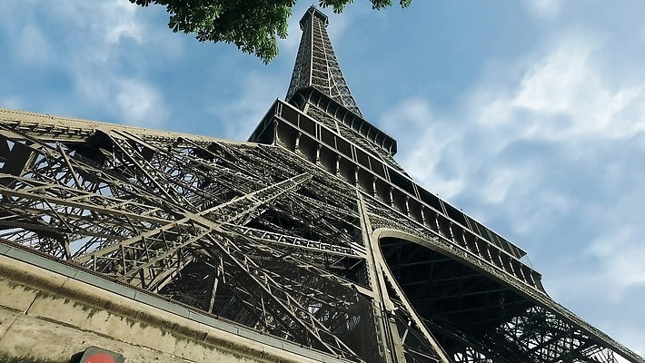 유럽 백그라운드 건축양식 하늘 사람없음 건물 에펠탑 파리(프랑스) 4K 타임랩스 MP4 해외동영상 클립영상 건축물 건축 나라 촬영기법 파리 동영상 랜드마크 파일형식