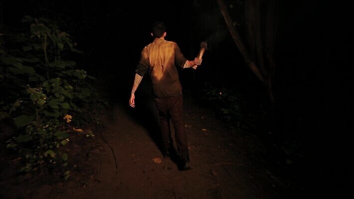 나무 손 오렌지 모션 자연 불 불꽃 따뜻함 한명 소년 야외 목재 빨간색 빛 걷기 어둠 젖음 등불 손전등 뜨거움 야간 저녁 숲 위험 오솔길 무서움 모험가 탐사 사방 호러 화상 생존 4K MP4 해외동영상 클립영상 자연요소 식물 1 남자 감정 길 어린이 컬러 컨셉 과일 재료 조명 사람 신체부위 상처 생태계 공포 동영상 파일형식