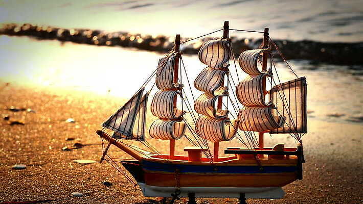 사람없음 태양 일몰 함선 핸드메이드 4K MOV 해외동영상 클립영상 자연요소 배_교통 노을 동영상 파일형식