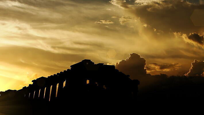 실루엣 사람없음 건물 일몰 저녁 그리스 아테네 파르테논신전 랜드마크 4K MOV 해외동영상 클립영상 건축물 유럽 신전 촬영기법 노을 야간 동영상 파일형식