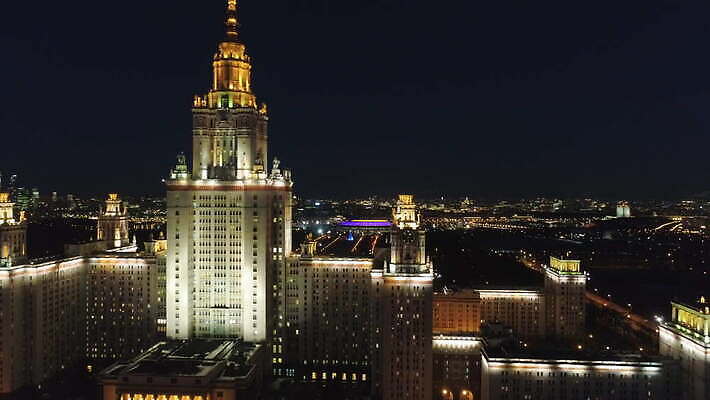 건축양식 사람없음 건물 도시풍경 야간 대학교 러시아 랜드마크 모스크바 소비에트 4K 설정숏 MOV 해외동영상 클립영상 자연요소 건축물 건축 유럽 학교 촬영기법 풍경 도시 동영상 파일형식