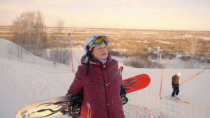 라이프스타일 계절 여자 행복 안경 스포츠 로우앵글 컨셉 겨울 날씨 휴가 산 건강 관리 말하기 한명 서기 사람 경사 야외 햇빛 계곡 맑음 표현 잡기 용기 헬멧 알프스 암초 라이더 무임승차 화창 MOV 해외동영상 클립영상 1 그릇 잡화 감정 유럽 뷰포인트 모션 생활 태양 승차 보호장비 동영상 파일형식