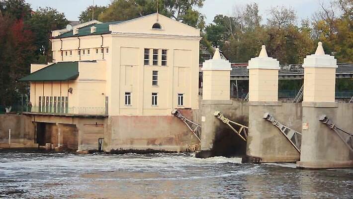 호수 벽 사람없음 물 강 계곡 힘 폭포 흐름 에너지 저수지 개울 역 떨어짐 댐 홍수 분무기 수력발전 중력 채널 MOV 해외동영상 클립영상 자연요소 공공시설 컨셉 교통시설 자연 발전 자연재해 동영상 수력에너지 파일형식