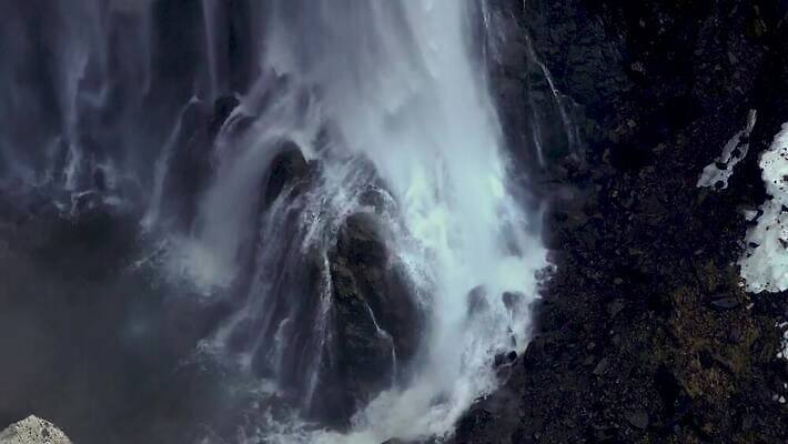 나무 자연 산 사람없음 야외 물 강 골짜기 폭포 흐름 신선 개울 숲 삼림지대 워싱턴 전국 지질학 로키산맥 4K MP4 해외동영상 클립영상 자연요소 식물 교육 컨셉 미국 생태계 동영상 파일형식