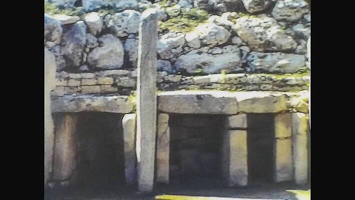 외관 유럽 여행 건축양식 사람없음 야외 수확 골동품 바위 도시 사찰 거친 역사 재산 클래식 도서관 필름 영화 향수 폐허 문서 복고 영사기 선사시대 동영상 고고학 구식 몰타섬 보관소 아마추어 옛날 파멸 4K MOV 해외동영상 클립영상 교육 건축 나라 섬 컨셉 농업 종교건축 문화예술 금융 화장품 돌_바위 저장 몰타 파일형식 소멸