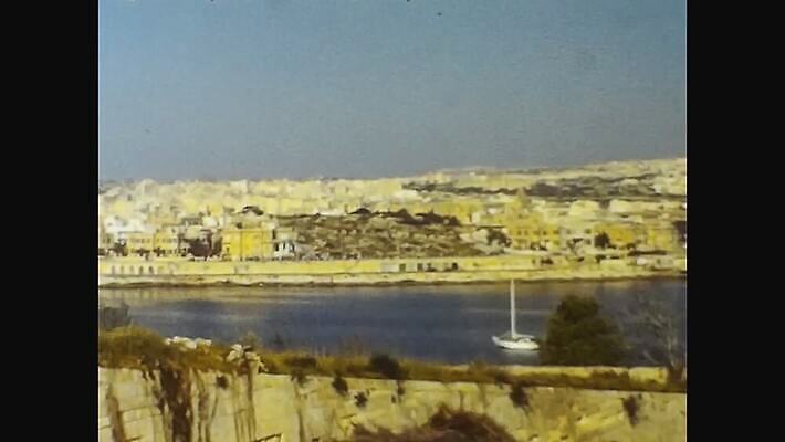 외관 유럽 바다 여행 건축양식 풍경 사람없음 야외 건물 물 도시풍경 항구 수확 골동품 도시 거친 역사 클래식 도서관 지중해 필름 영화 향수 문서 복고 타운 영사기 스카이라인 동영상 로스앤젤레스 구식 랜드마크 몰타섬 보관소 수도권 아마추어 옛날 4K MOV 해외동영상 클립영상 자연요소 건축물 교육 건축 나라 섬 컨셉 농업 교통시설 문화예술 미국 화장품 저장 지역 몰타 파일형식