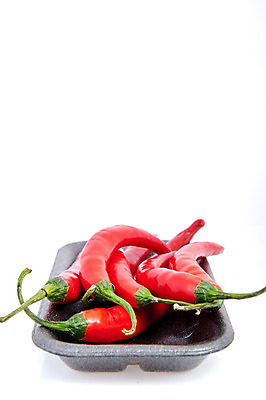 포토 JPG 해외이미지 식물 음식 백그라운드 채소 재료 자연 고추 파프리카 건강 요리 사람없음 빨간색 초록색 우주 주방 활발 종 흰색 신선 뜨거움 양념 조미료 그룹 맛 먹기 향신료 오브젝트 유기농 매움 날카로움 향료 후추 칠레 연소 고립 살사댄스 숙성 채식주의자 페퍼로니 해외202004 해외포토 웰빙 컬러 컨셉 모션 춤 남아메리카 소시지 생태계 채식 향기 냄새 향미료 파일형식