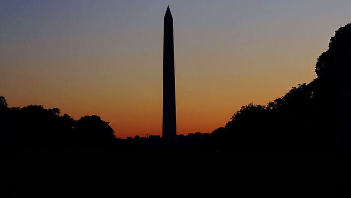 건축양식 휴가 불꽃 새해 기념 폭죽 사람없음 빛 컬러풀 일출 축제 미국 축하 역사 콜롬비아 야간 저녁 민주주의 장노출 천연기념물 국회 독립 독립기념일 랜드마크 수도권 워싱턴 정부 4K MOV 해외동영상 클립영상 자연요소 기념일 건축 컬러 컨셉 북아메리카 불 촬영기법 노을 남아메리카 지역 동영상 파일형식