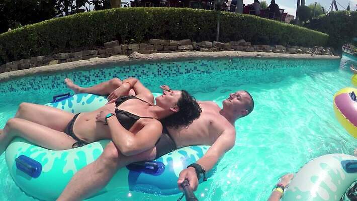 커플 공원 여자 남자 어린이 여행 가족 호텔 휴가 휴식 사람없음 야외 물 강 여행객 수영 낭만 젖음 만 승차 당구 휴양지 불가리아 테마 4K MP4 해외동영상 클립영상 자연요소 공공시설 컨셉 관계 모션 숙소 사람 구기 장소 수상스포츠 동영상 파일형식 남유럽