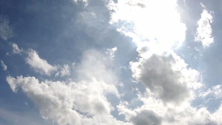 구름 컬러 백그라운드 자연 하늘 날씨 풍경 사람없음 야외 초록색 여름 파란색 빛 컬러풀 햇빛 태양 우주 맑음 검은색 어둠 새벽 회색 수확 흰색 분위기 야간 저녁 장면 흐림 내추럴 그런지 뇌우 수평선 4K MOV 해외동영상 클립영상 자연요소 계절 컨셉 농업 생태계 동영상 파일형식