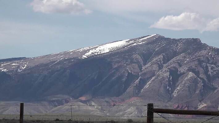 구름 공원 여행 백그라운드 겨울 자연 하늘 산 풍경 사람없음 야외 파란색 정원 냉동 얼음 미국 추위 흰색 절정 지질 콜로라도 4K MP4 해외동영상 클립영상 자연요소 계절 공공시설 컬러 북아메리카 생태계 동영상 파일형식